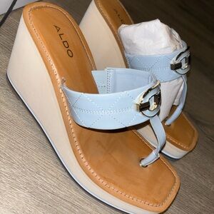 ALDO Light Blue Quilted Thong Wedge Sandals with Gold Accent